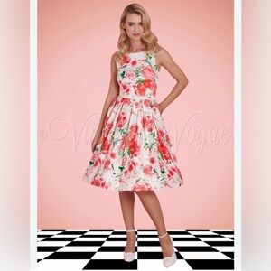 Dolly and Dotty NWT Annie Peonie Floral Swing Dress Size 18 fit and flare birds